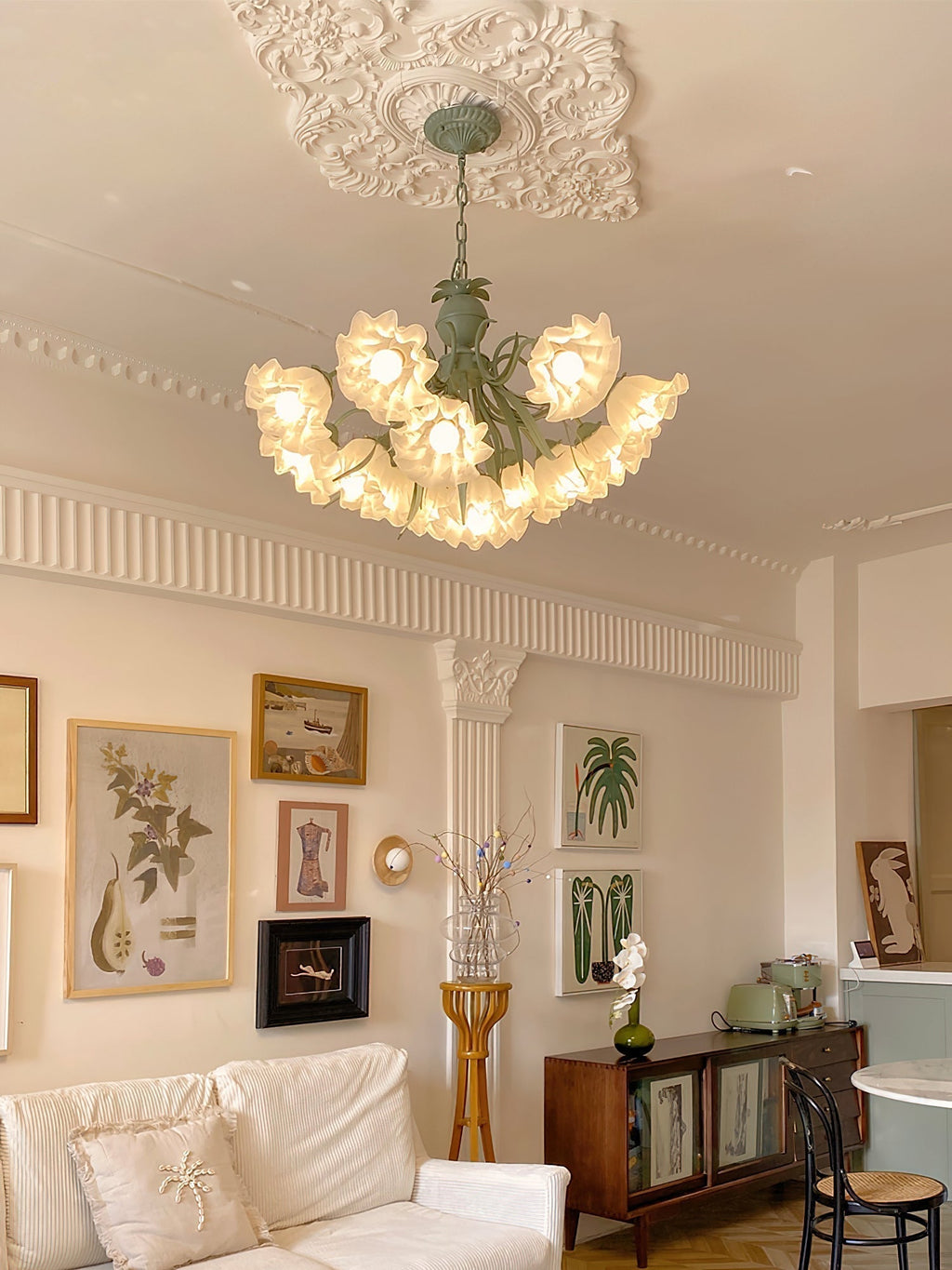 Lustra Chandelier Fleur avec Pétales et Feuilles - Neutralighting