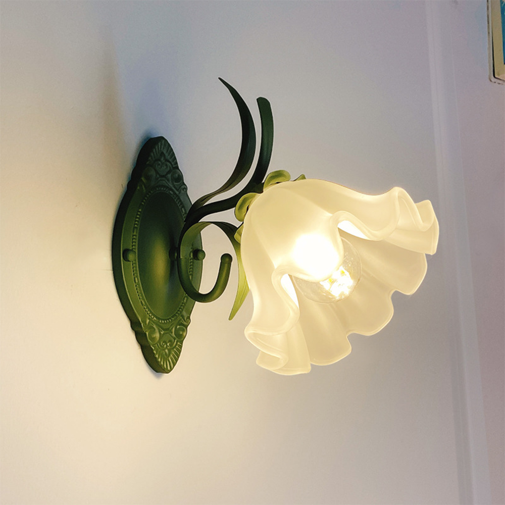 Arisha Fleur Métal Verre Intérieur Applique Murale Chambre à Coucher Salon - Neutralighting
