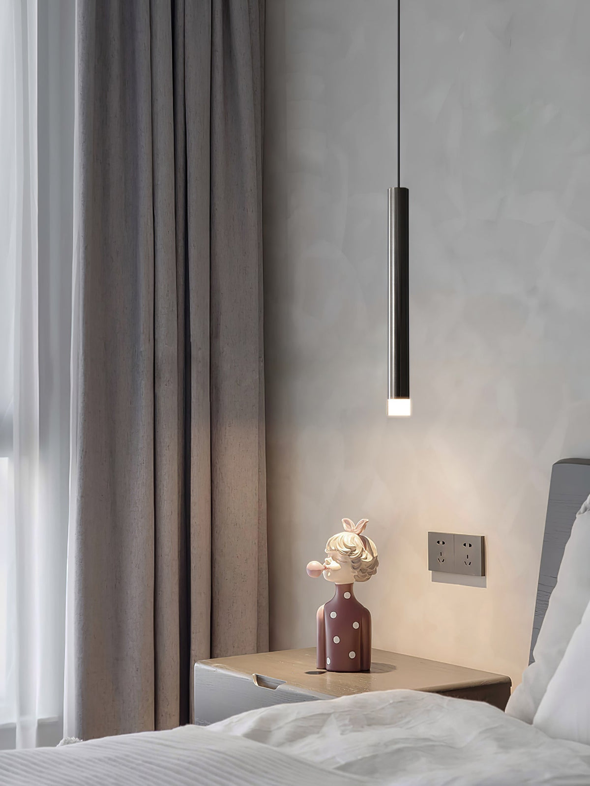 Cetheel Lampe Suspendue Minimaliste en Laiton et Plastique - Neutralighting