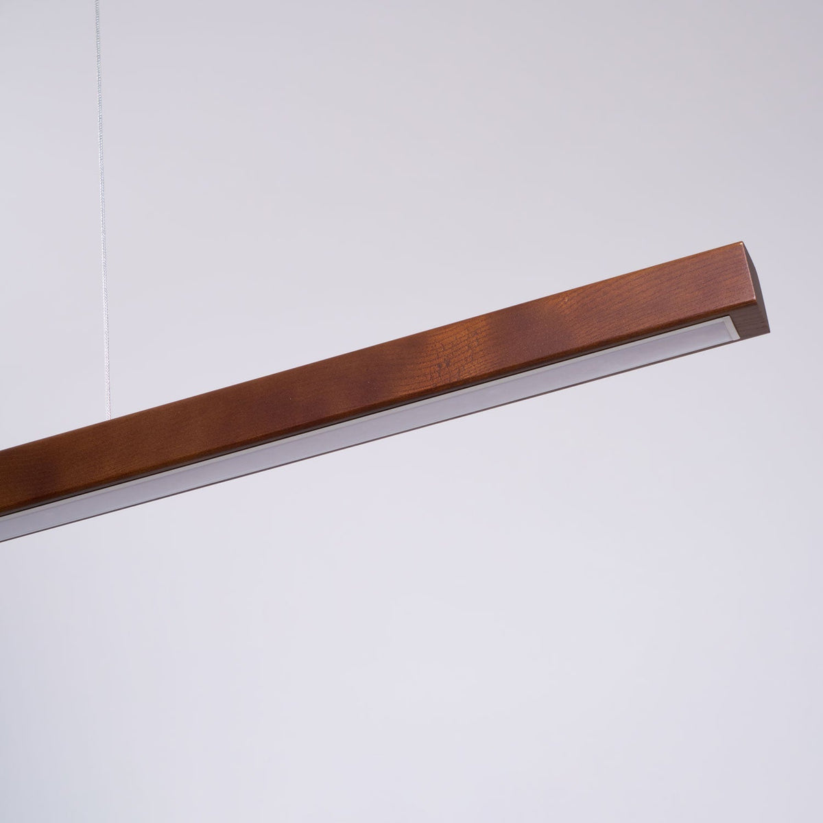 Elowen Suspension linéaire minimaliste en bois - Neutralighting
