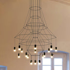 Lustra Chandelier Lignes Noir Structure Métallique LED - Neutralighting