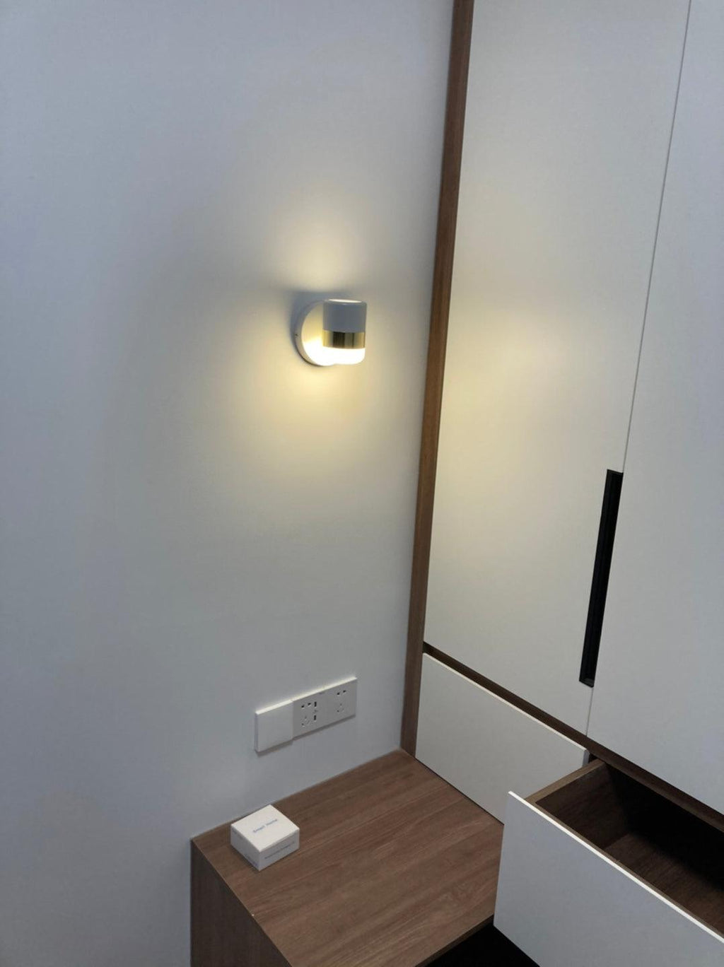 Lustra Applique Murale Verre Noir Ajustable - Neutralighting