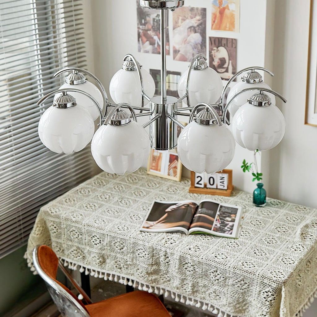 Chandelier Bras Courbés en Chrome avec Abat-jours en Globe Givré - Neutralighting