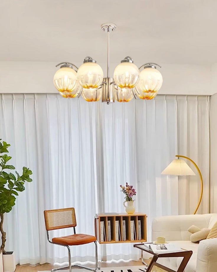 Chandelier Bras Courbés en Chrome avec Abat-jours en Globe Givré - Neutralighting