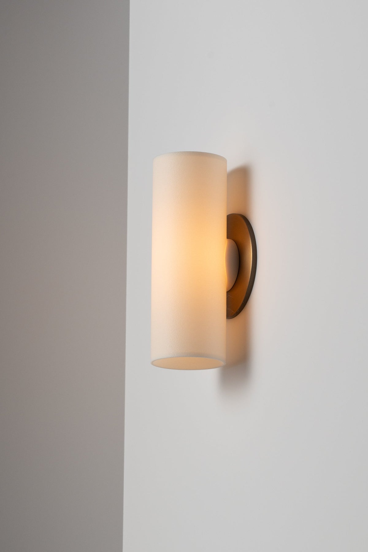 Ivsileth Applique Murale Moderne Minimaliste en Métal et Plastique - Neutralighting