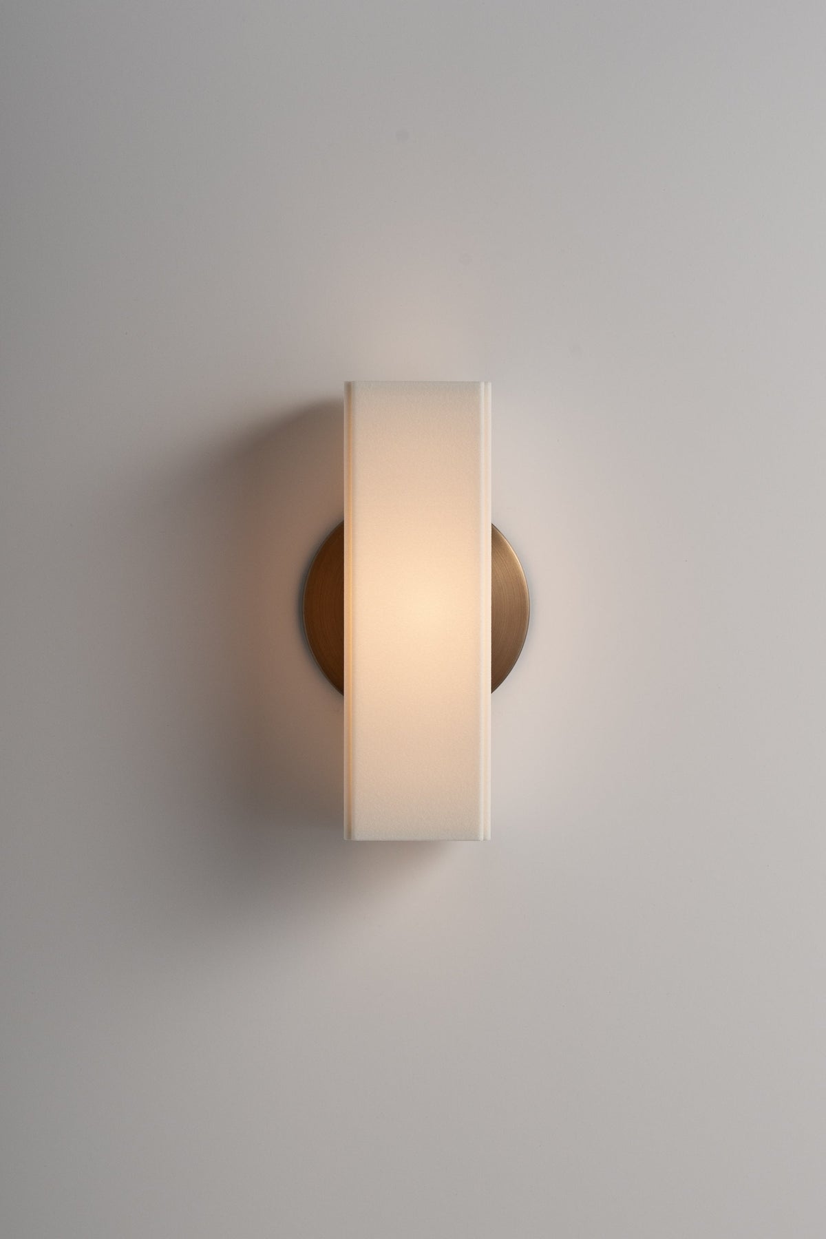 Ivsileth Applique Murale Moderne Minimaliste en Métal et Plastique - Neutralighting