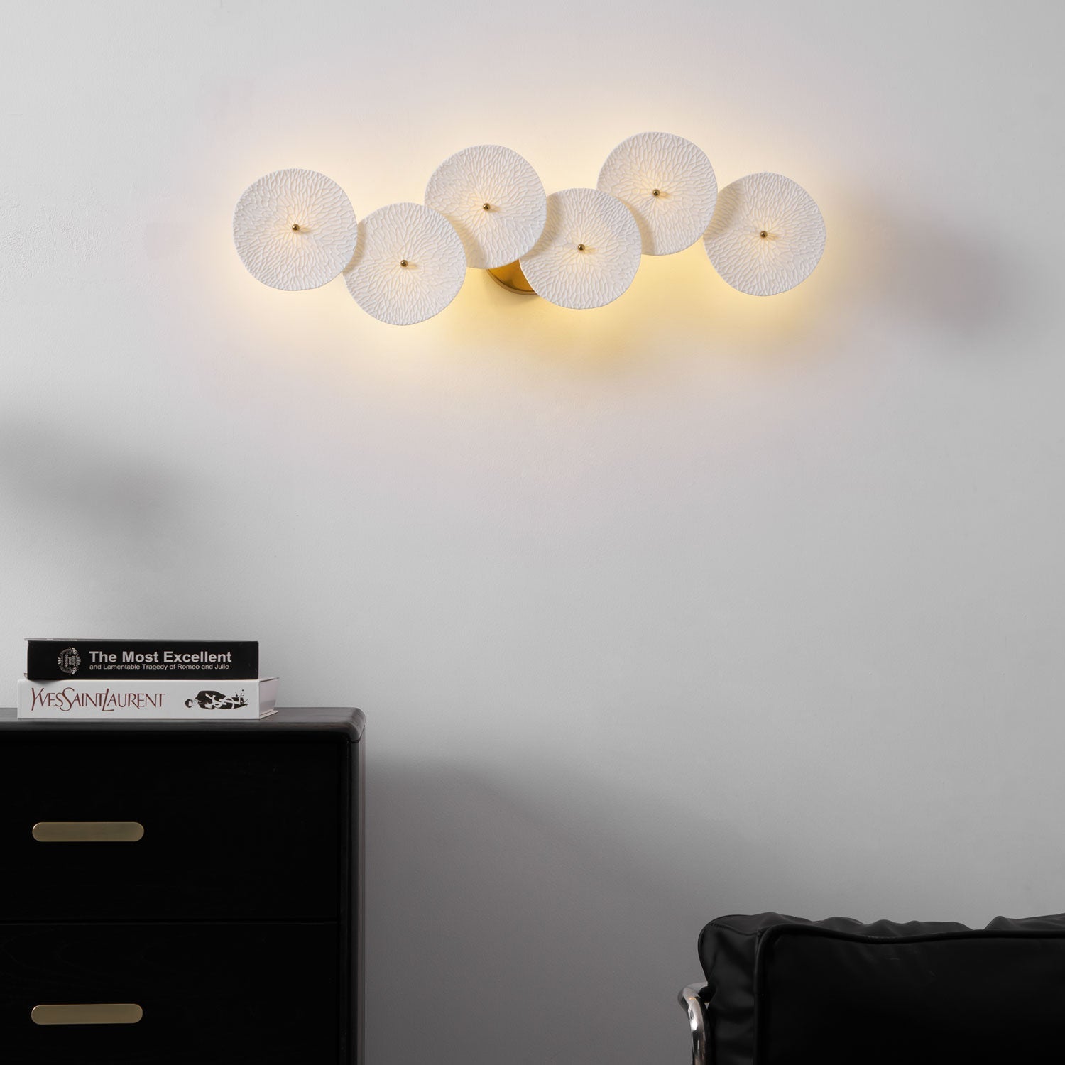 Jesse Applique Murale Pétales d'Art Nordic Élégante - Neutralighting