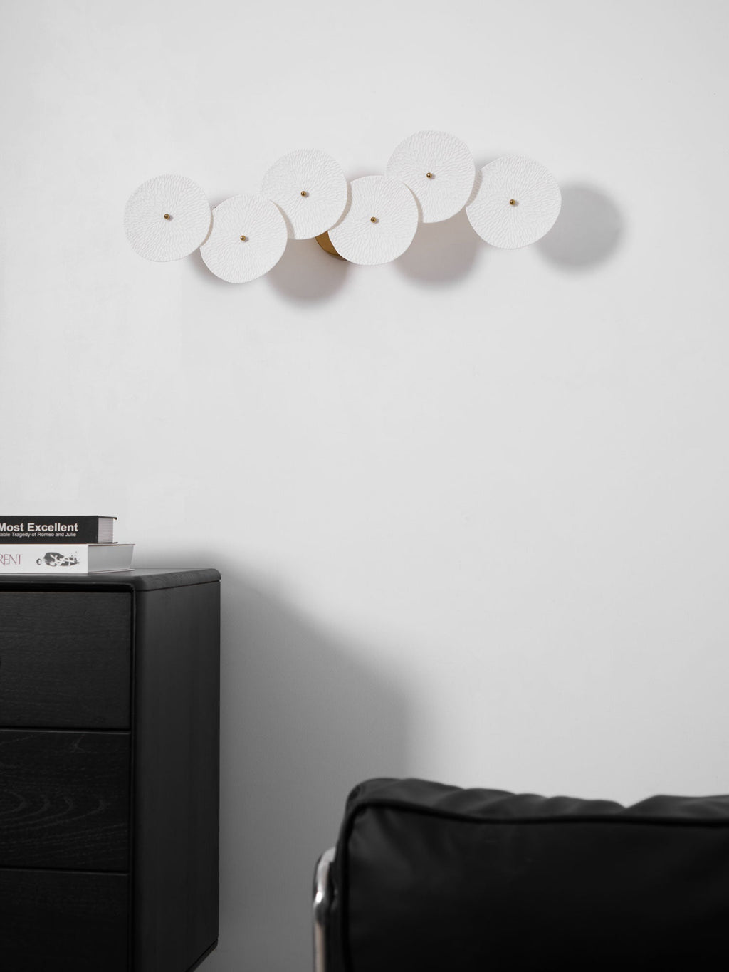 Jesse Applique Murale Pétales d'Art Nordic Élégante - Neutralighting