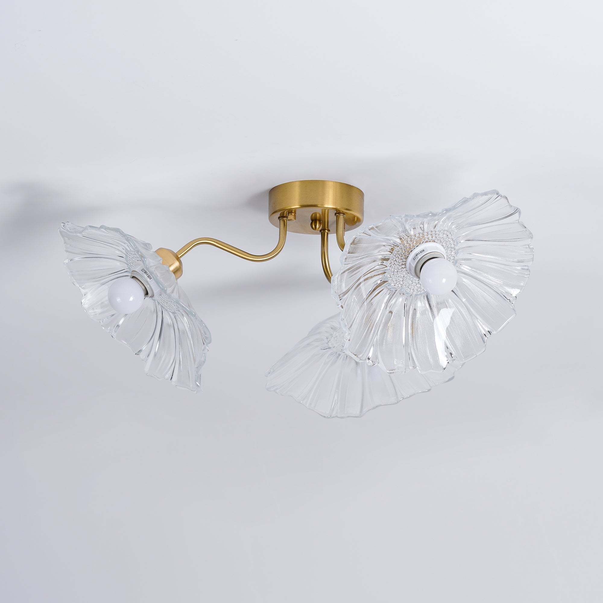 Solara Plafonnier en Verre Feuille avec Laiton Élégant - Neutralighting