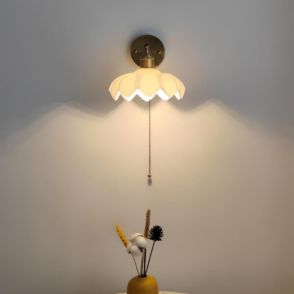 Lotus Applique Murale Verre Art Nordique Orientable - Neutralighting