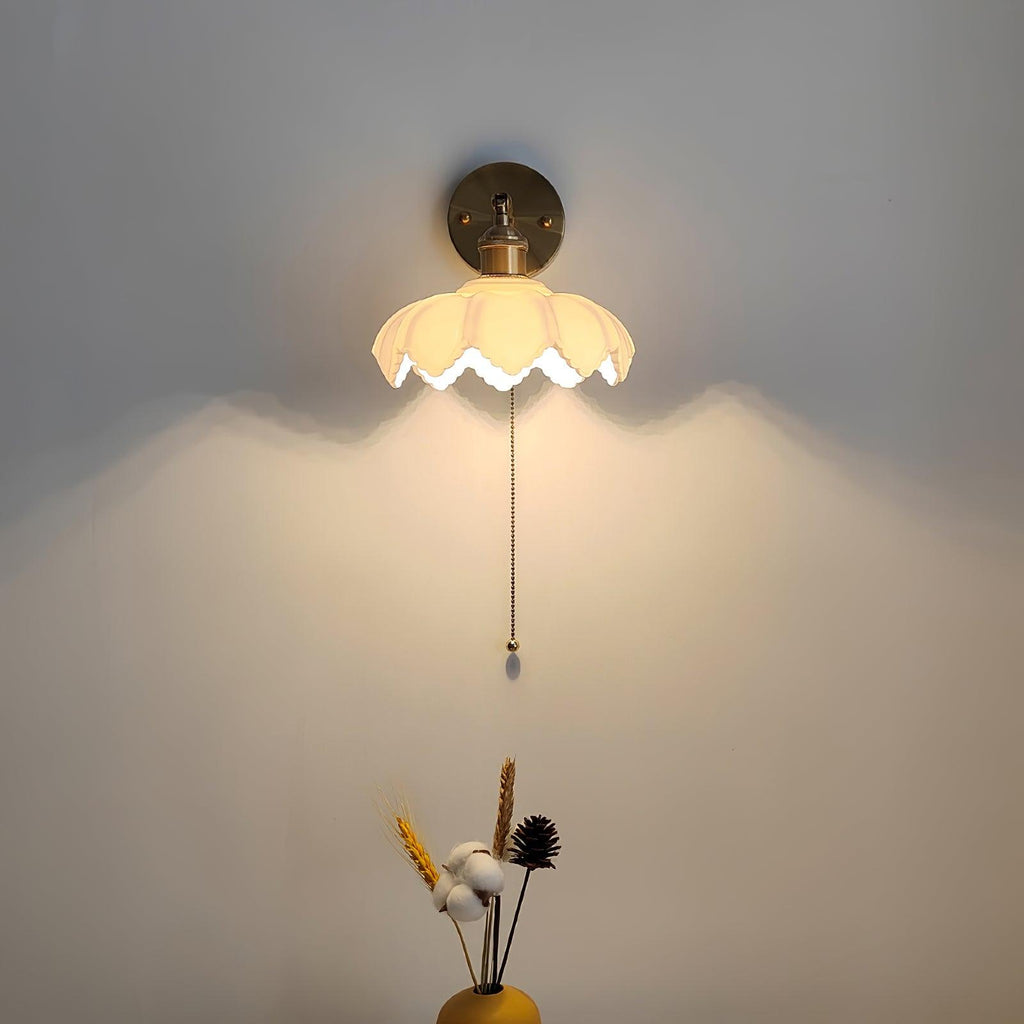 Lotus Applique Murale Verre Art Nordique Orientable - Neutralighting