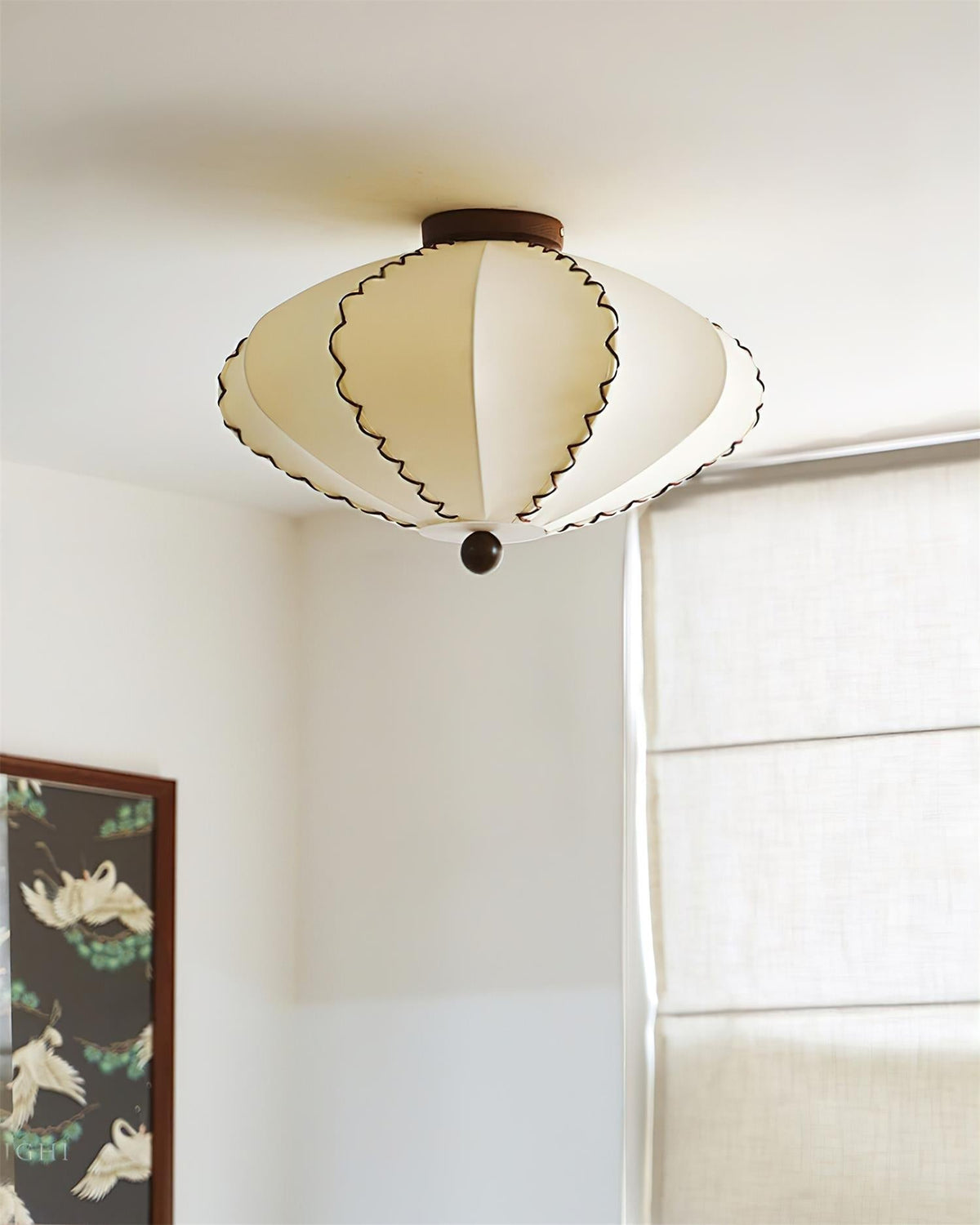 Twirlen Plafonnier en tissu beige avec accents en bois de noyer Artistique - Neutralighting