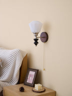 Lucille Applique Murale en Verre Art Classique et Bois - Neutralighting