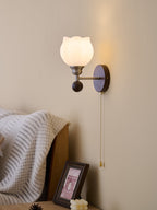 Lucille Applique Murale en Verre Art Classique et Bois - Neutralighting