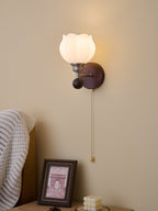 Lucille Applique Murale en Verre Art Classique et Bois - Neutralighting