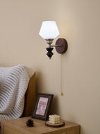 Lucille Applique Murale en Verre Art Classique et Bois - Neutralighting