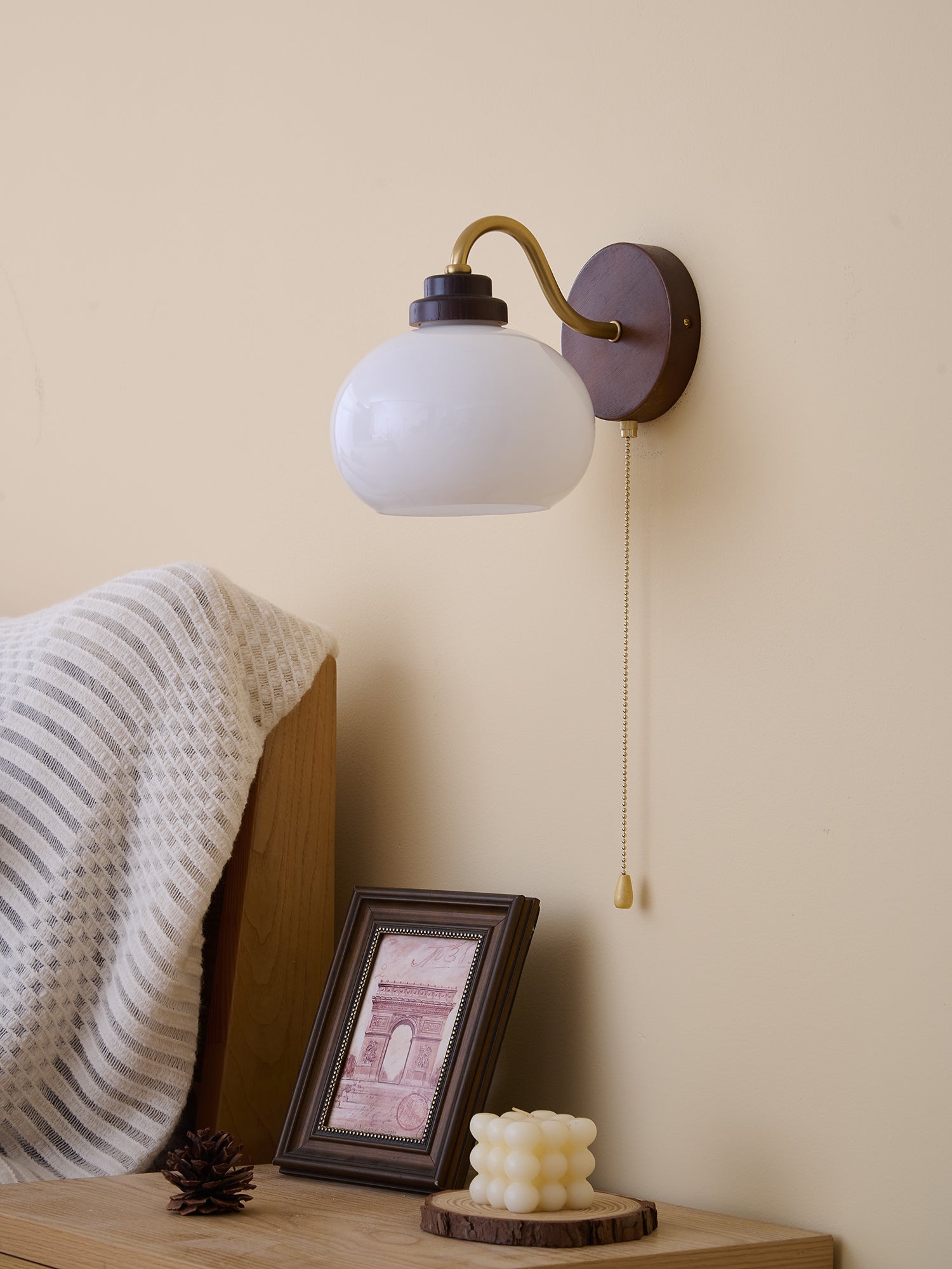 Bobble Applique Murale en Verre et Bois Premium - Neutralighting