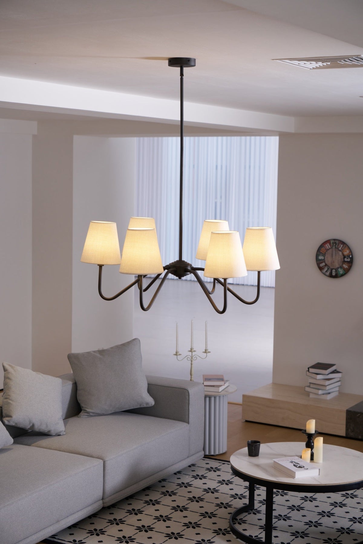 Aurvarira Chandelier Classique Noir en Tissu Lumos - Neutralighting