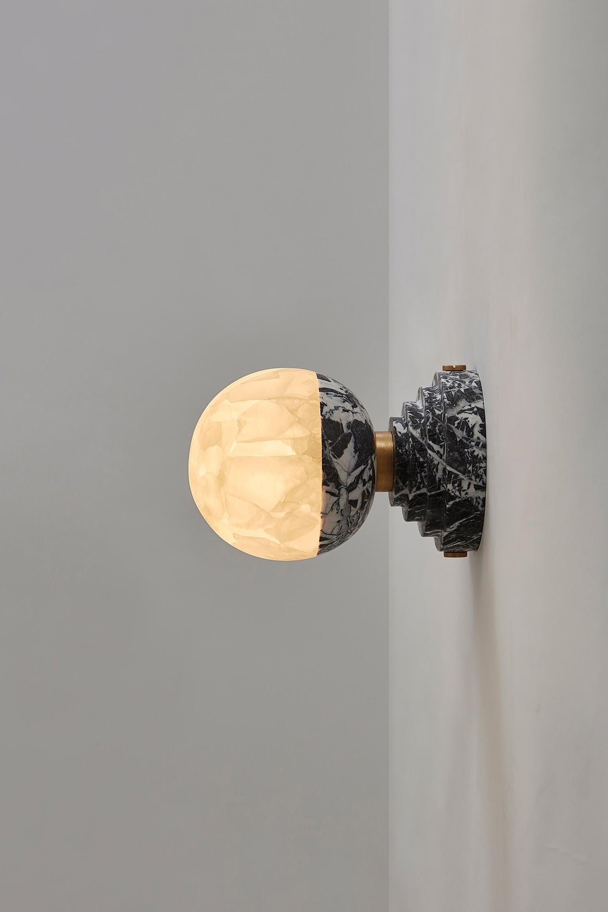 Nythee Applique Murale Laiton Marbre Minimaliste Moderne - Neutralighting