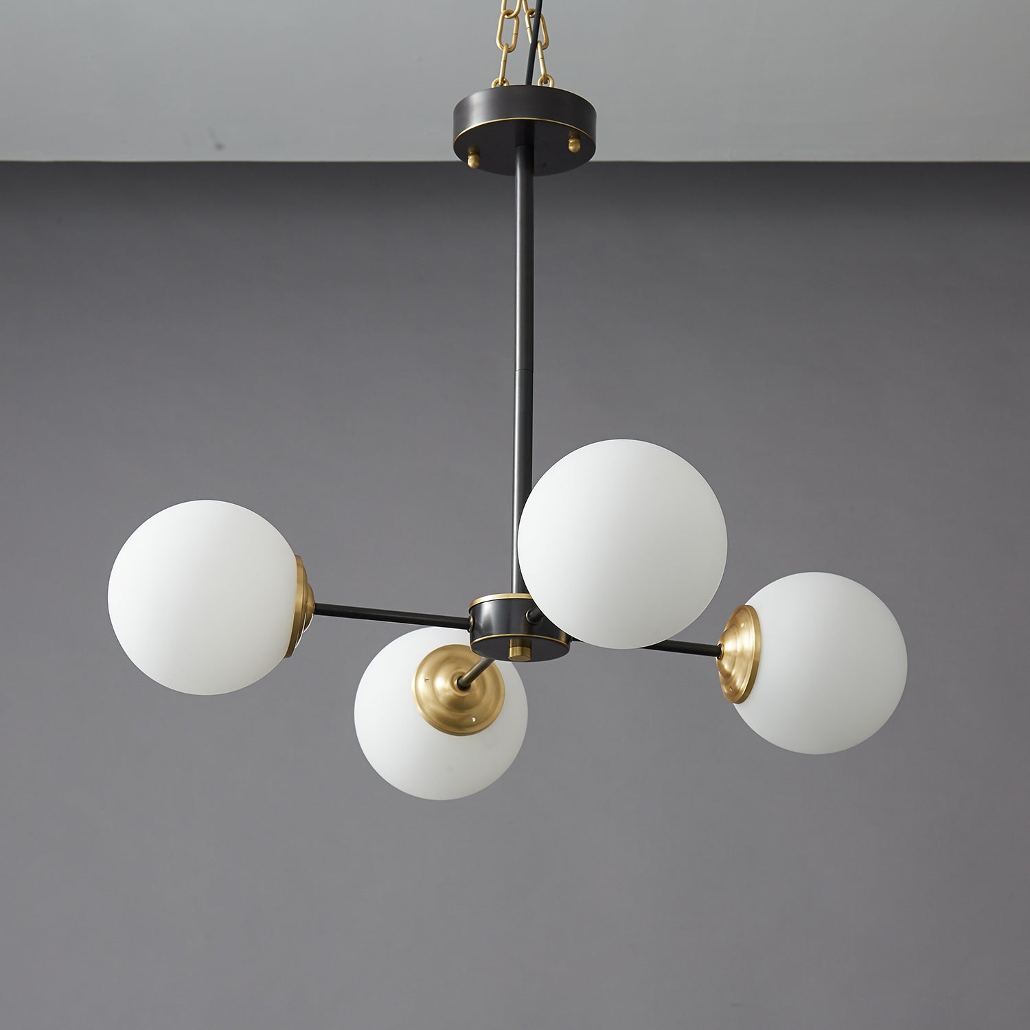 Catalos Lustre en Verre et Laiton de Qualité Supérieure Orb - Neutralighting
