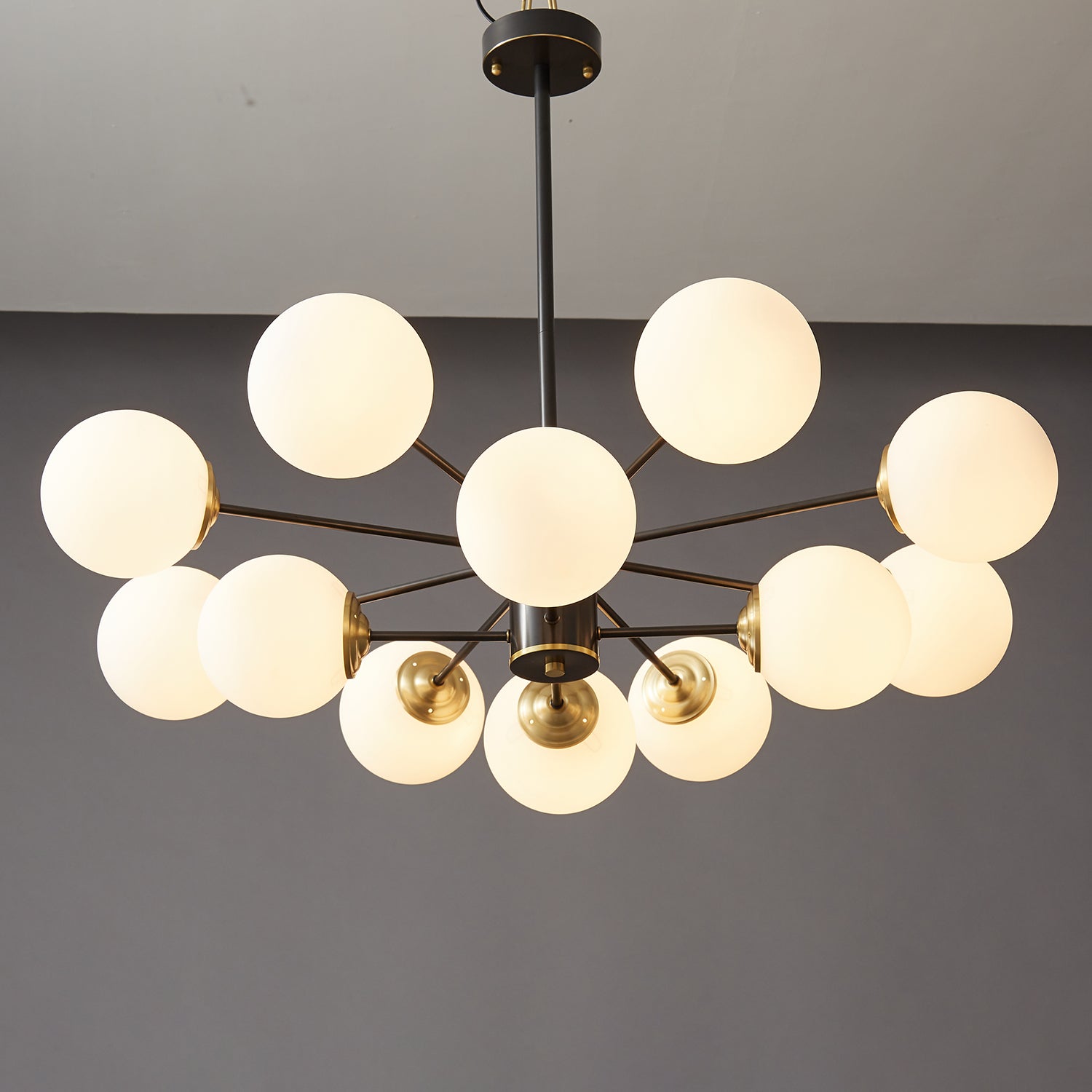 Catalos Lustre en Verre et Laiton de Qualité Supérieure Orb - Neutralighting