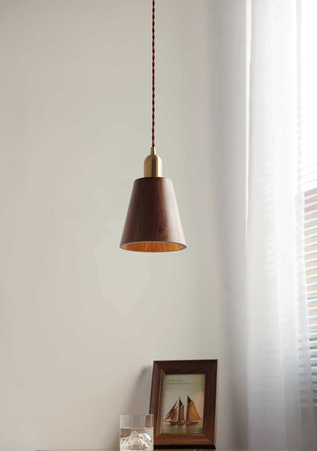 Lustra Suspension Lampe Noyer Laiton Moderne pour Salon - Neutralighting