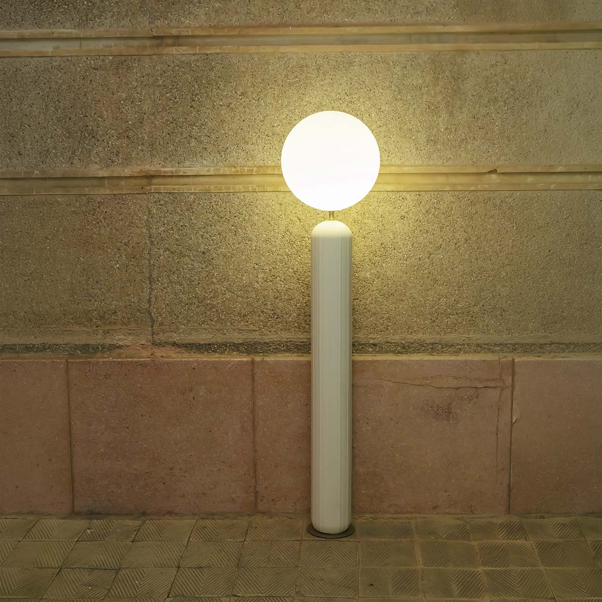 Lampe à poser Gabrielle Louise – vue 1