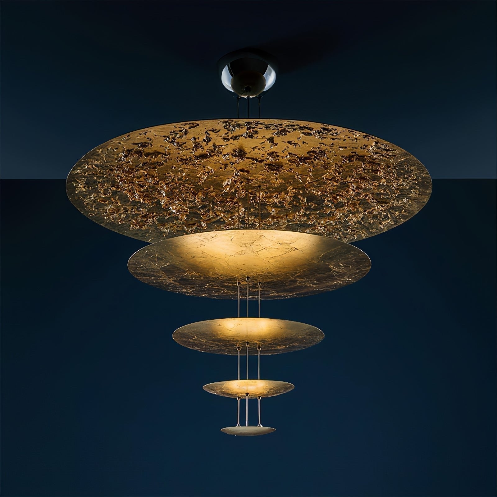 Zathaara Suspension Feuilles d’Or Étagées - Neutralighting