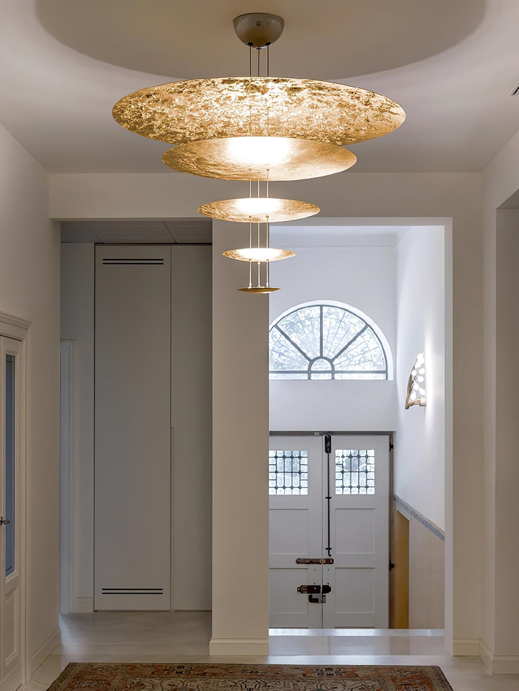 Zathaara Suspension Feuilles d’Or Étagées - Neutralighting