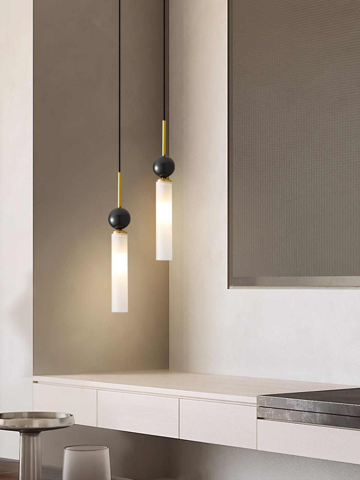 Thea Suspension minimaliste en marbre - Neutralighting