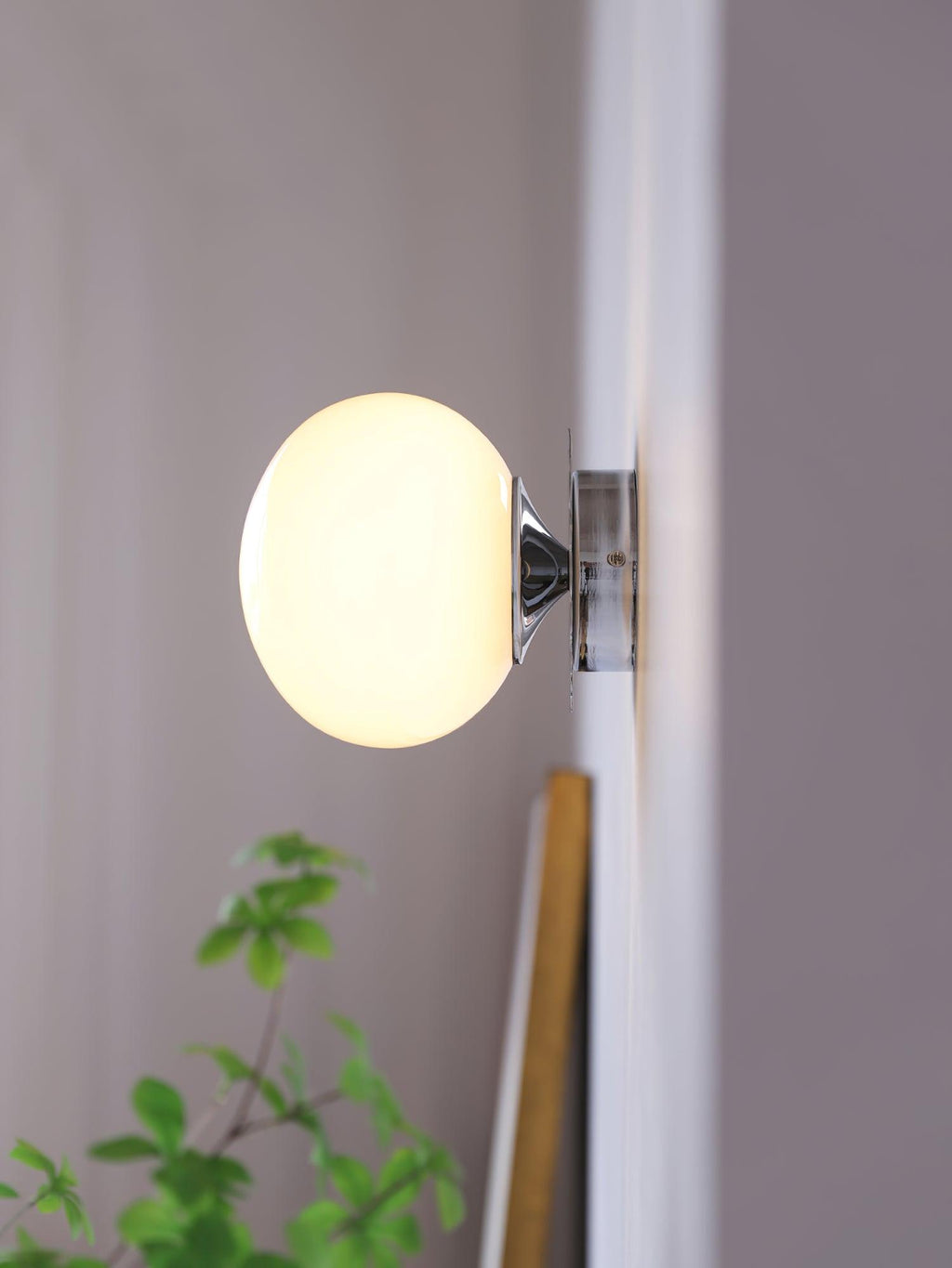 Stefan Applique Murale Moderne Minimaliste en Verre - Neutralighting