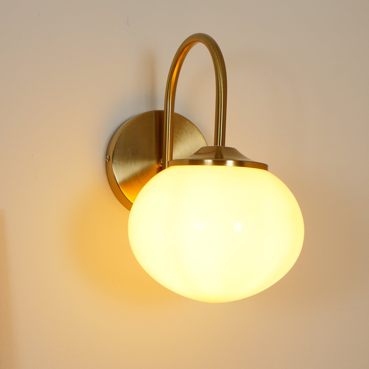 Doyle Applique Murale en Verre Artisanal Nordic Premium - Neutralighting
