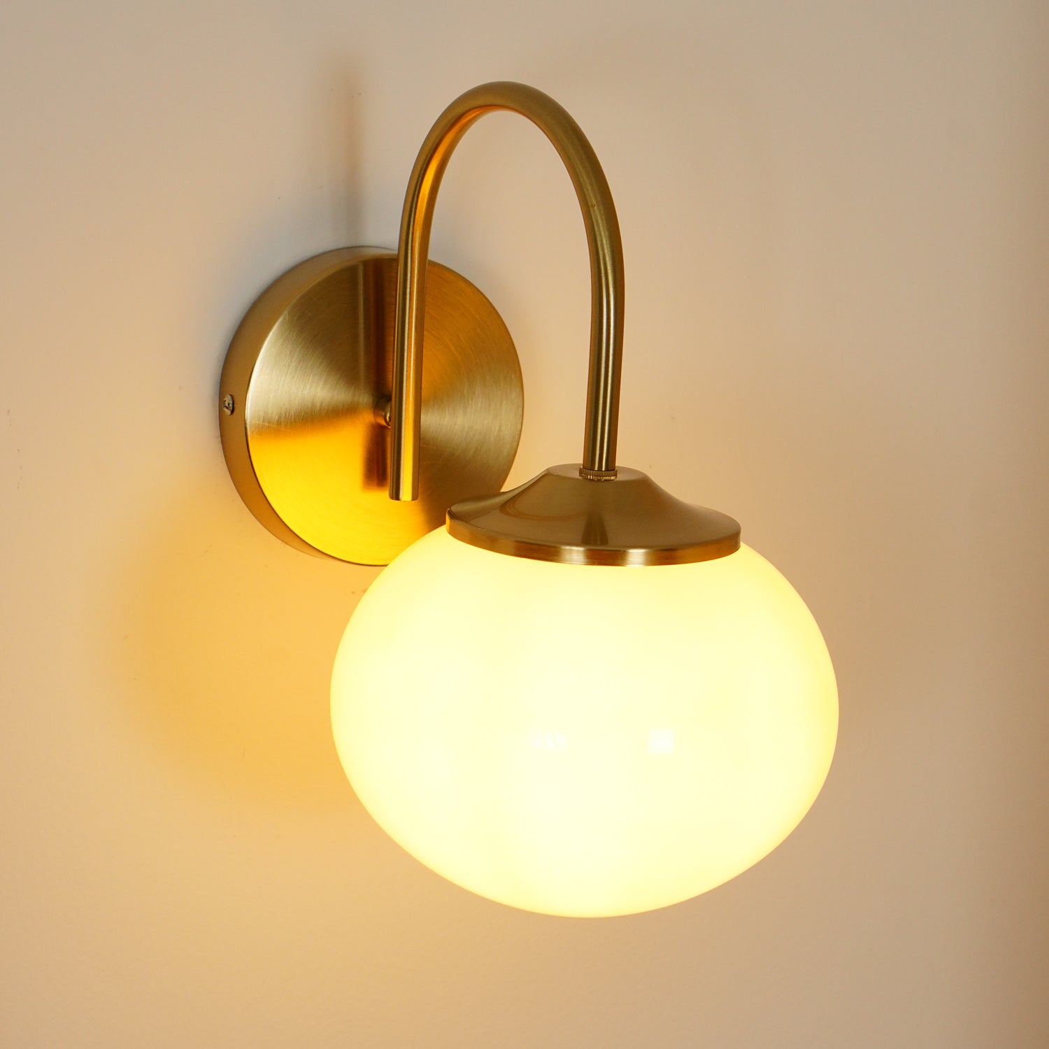 Doyle Applique Murale en Verre Artisanal Nordic Premium - Neutralighting