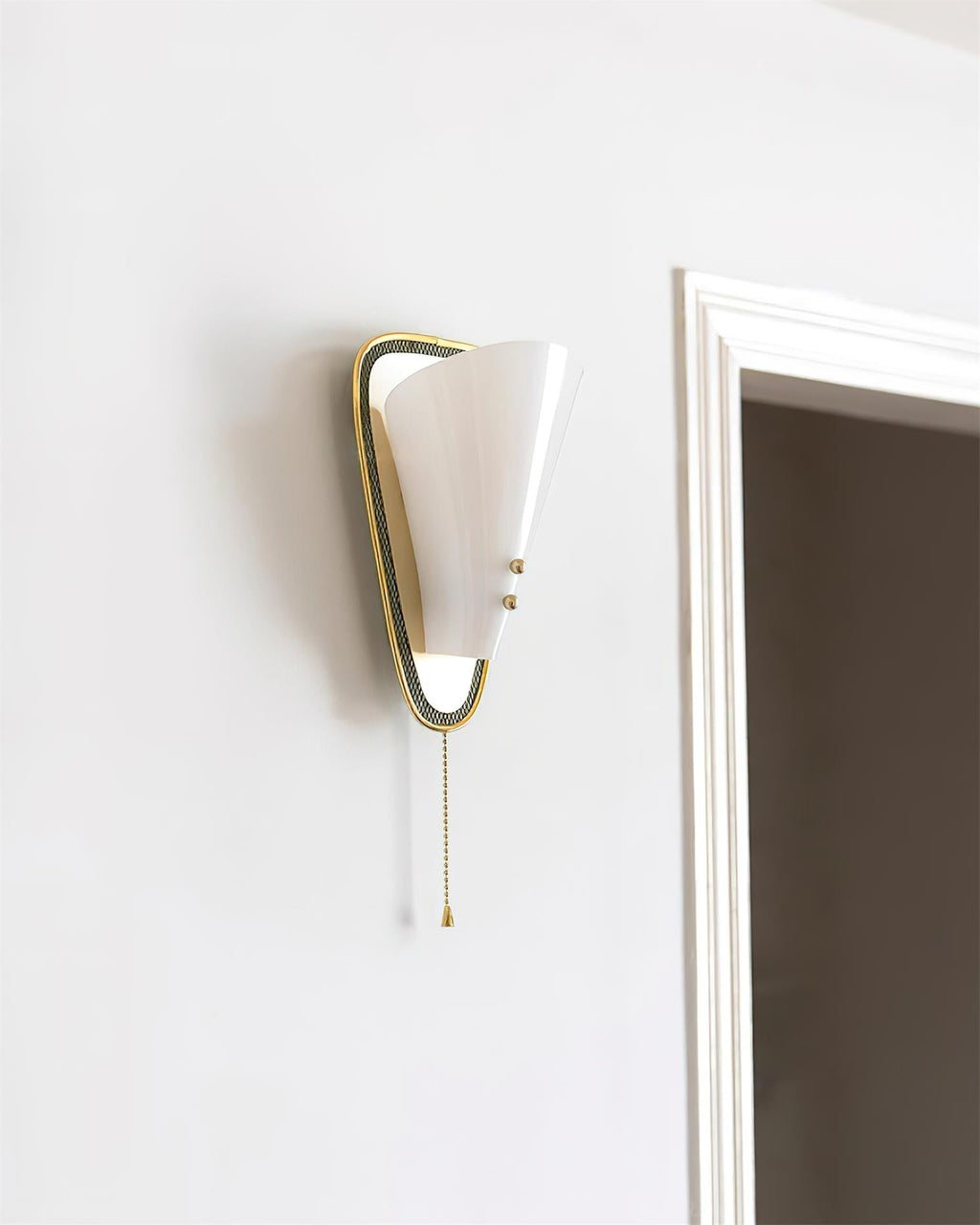 Marzio Applique Murale Sculpturale Élégante - Neutralighting