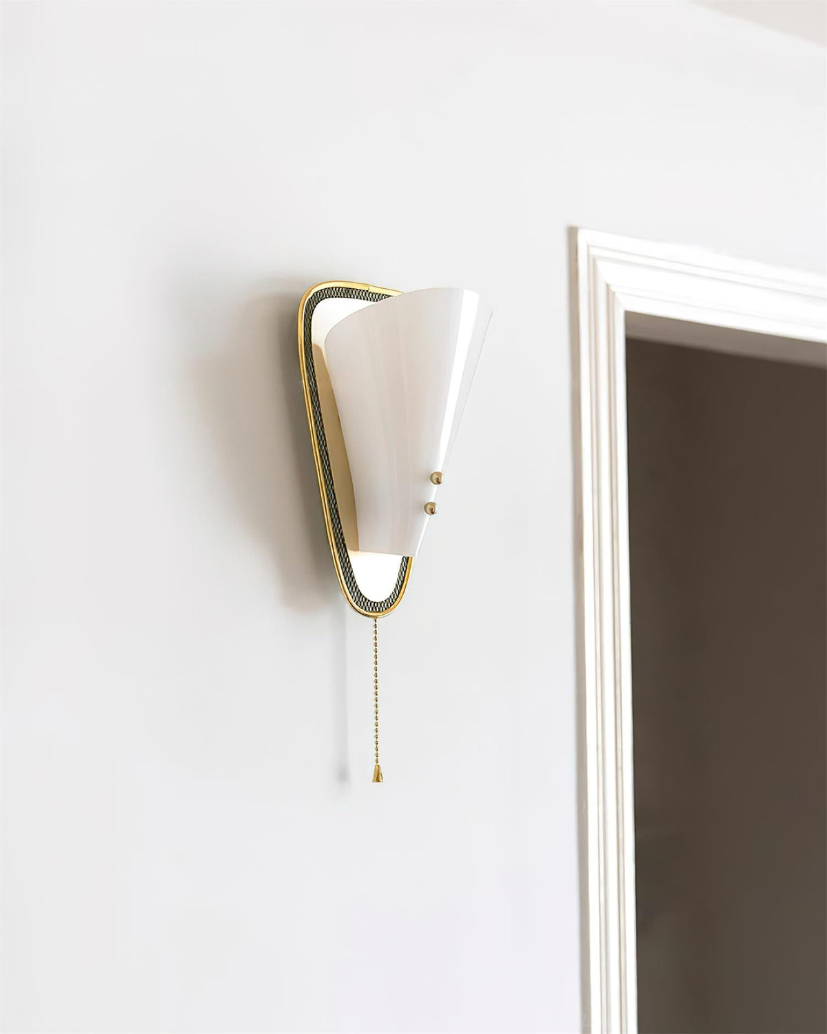 Marzio Applique Murale Sculpturale Élégante - Neutralighting