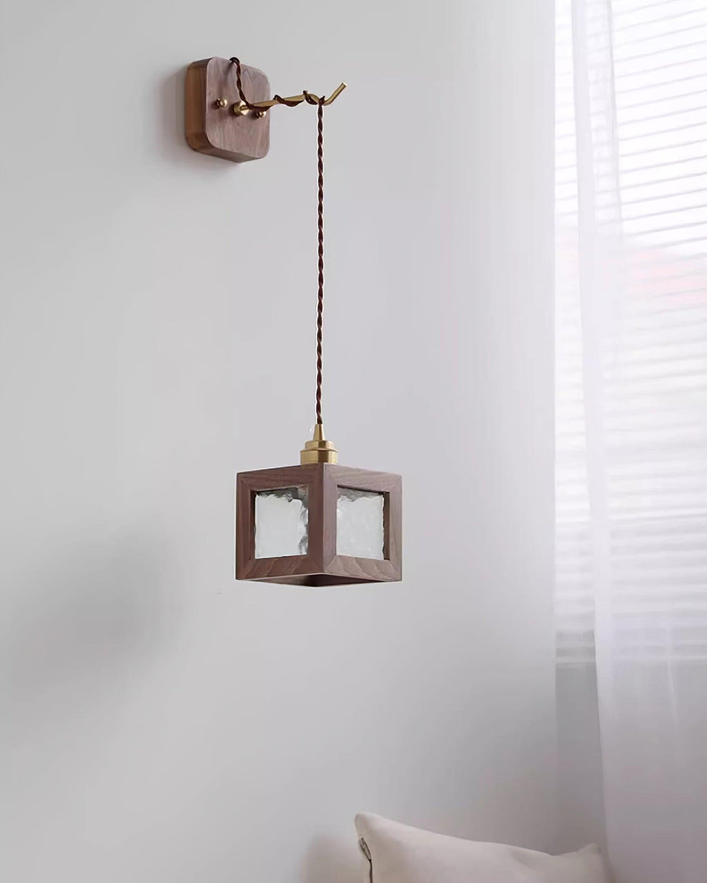 Matilda Applique Murale Cube en Bois - Neutralighting