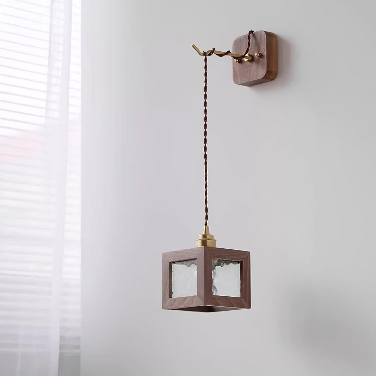 Matilda Applique Murale Cube en Bois - Neutralighting
