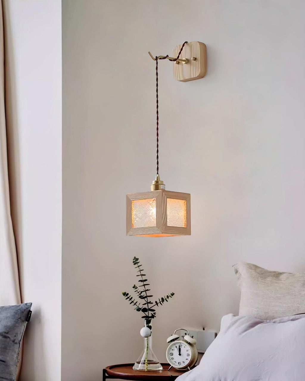 Matilda Applique Murale Cube en Bois - Neutralighting