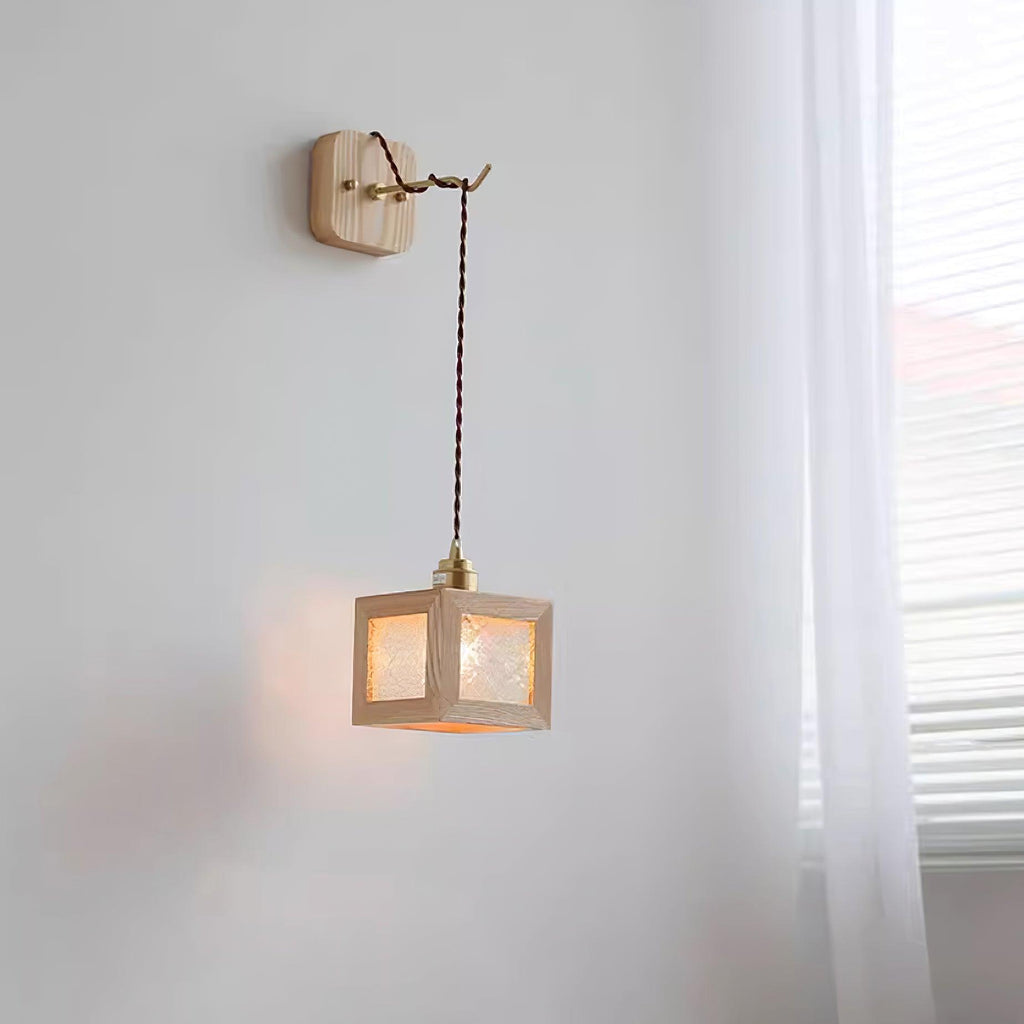 Matilda Applique Murale Cube en Bois - Neutralighting