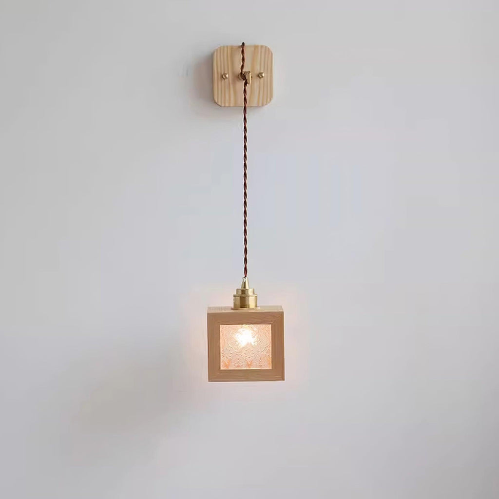 Matilda Applique Murale Cube en Bois - Neutralighting