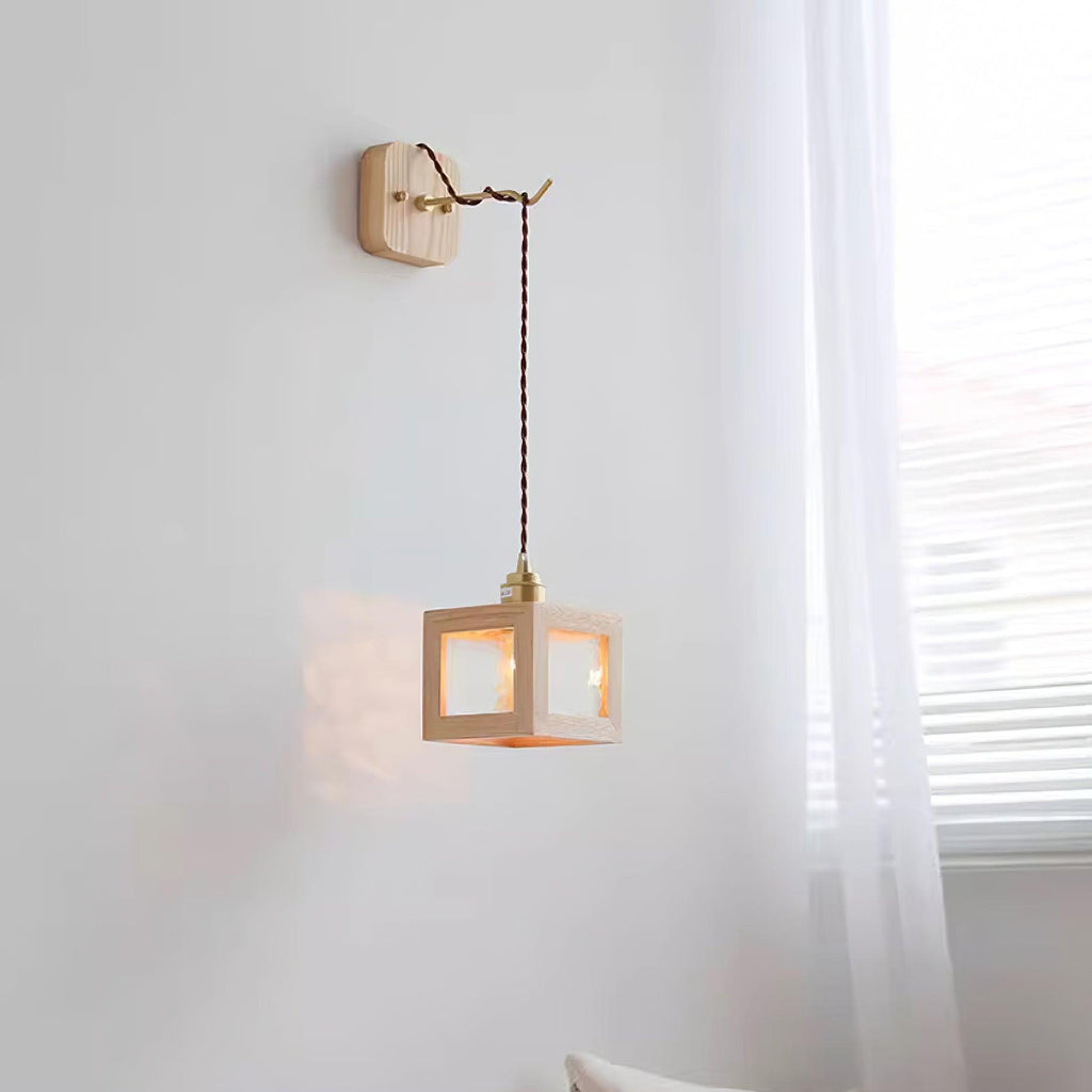 Matilda Applique Murale Cube en Bois - Neutralighting