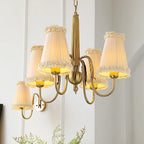 Faylin Lustre Vintage en Laiton avec Abat-jours Plissés - Neutralighting