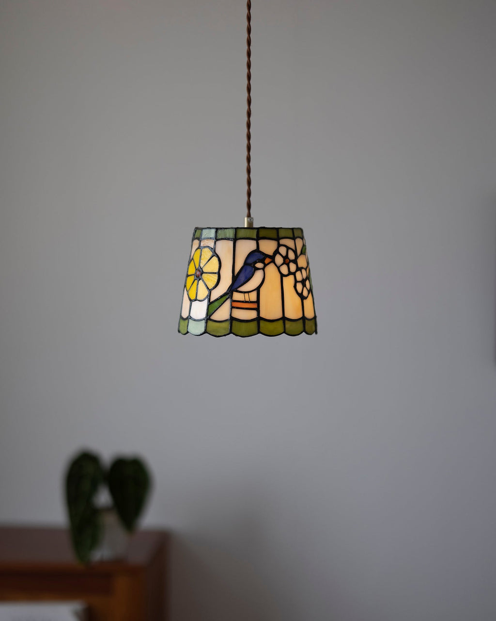 Tiffany Suspension Brid Blossom en Verre - Neutralighting
