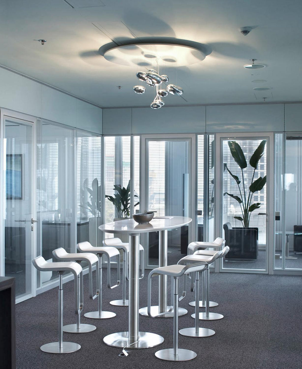 Lustra Chandelier Sculptural en Aluminium - Neutralighting