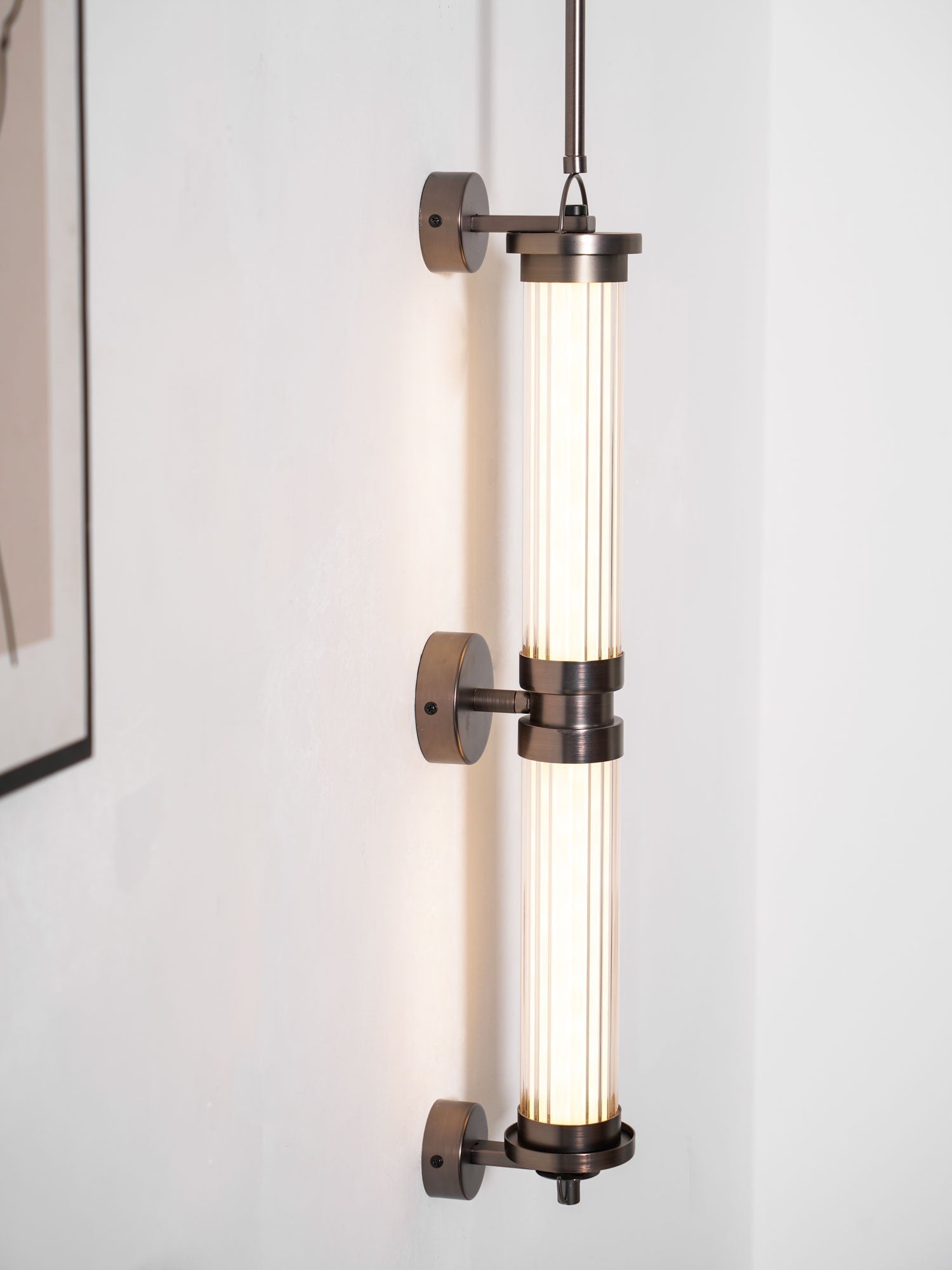 Myrtle Applique Murale Verticale en Verre Art Nordic Premium - Neutralighting