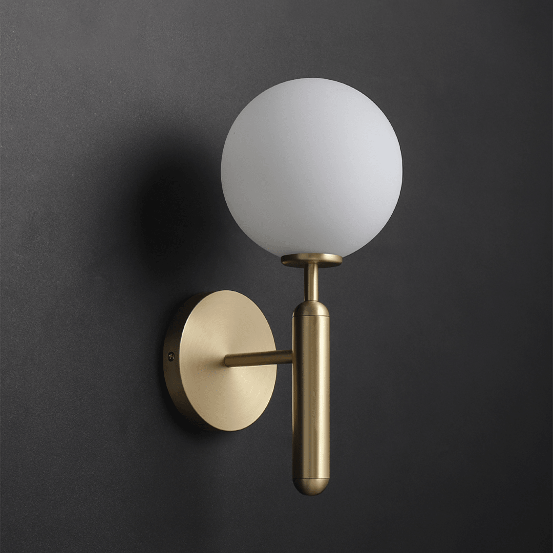 Ilirila Applique Murale Moderne Minimaliste en Laiton et Verre - Neutralighting