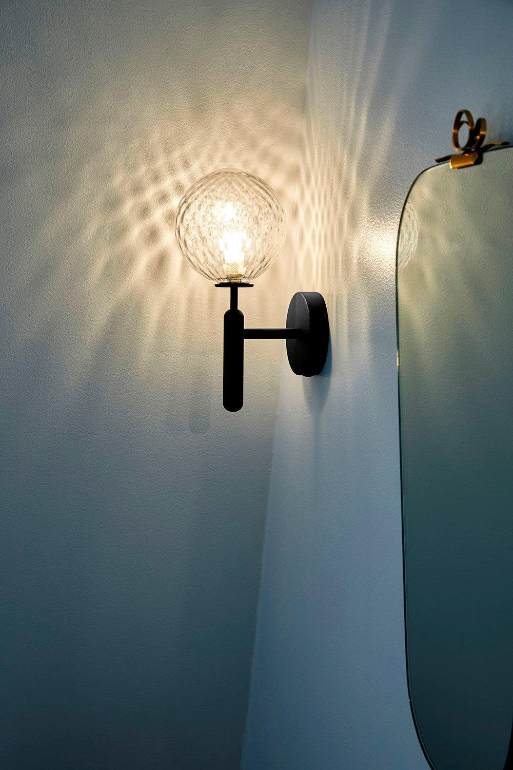 Ilirila Applique Murale Moderne Minimaliste en Laiton et Verre - Neutralighting
