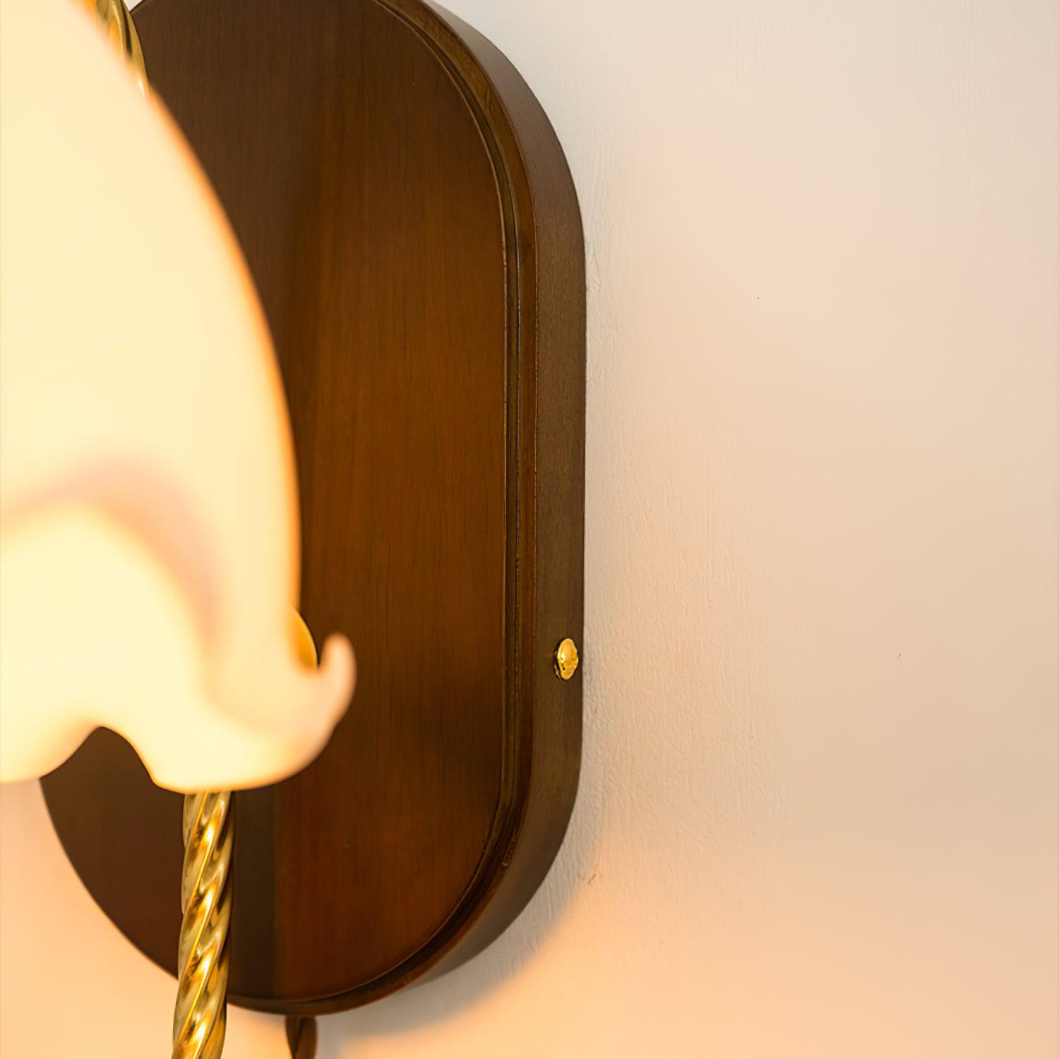 Olyss Wood Vintage Wall Lamp - Neutralighting