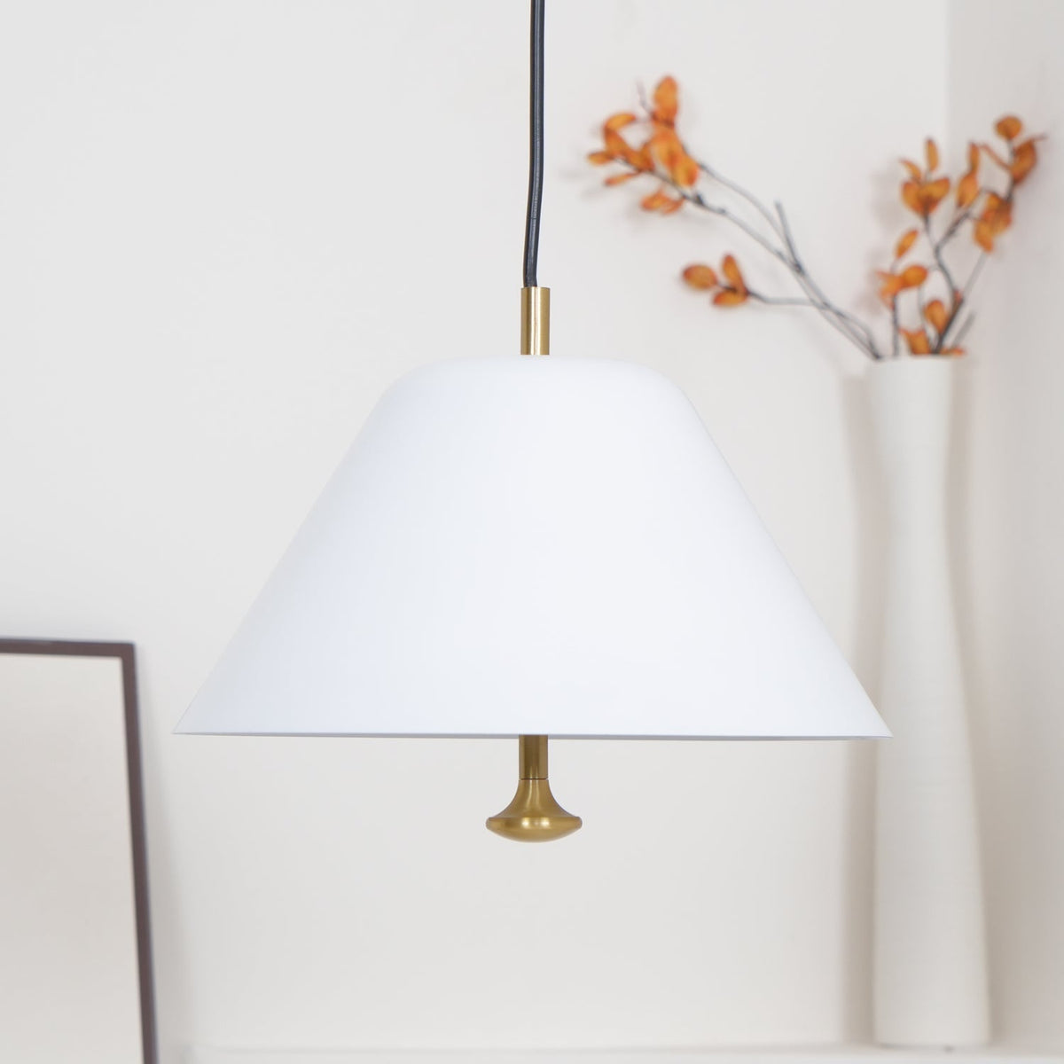 Solara Suspension en Verre Cloche Laiton Minimaliste - Neutralighting