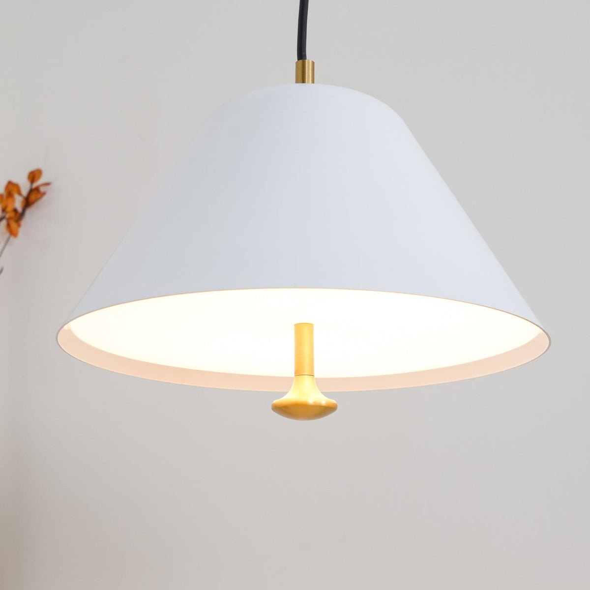 Solara Suspension en Verre Cloche Laiton Minimaliste - Neutralighting